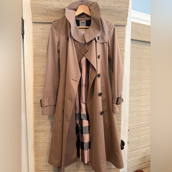 Burberry Tan Trench Coat - Picture 15 of 16